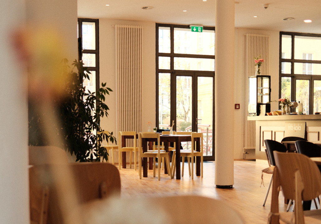 Café_Podewil_Bestuhlung_1